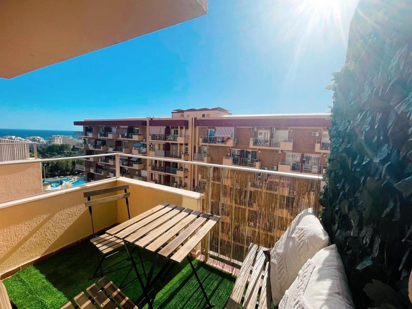 Bythewave Apartments Benalmádena Exterior photo