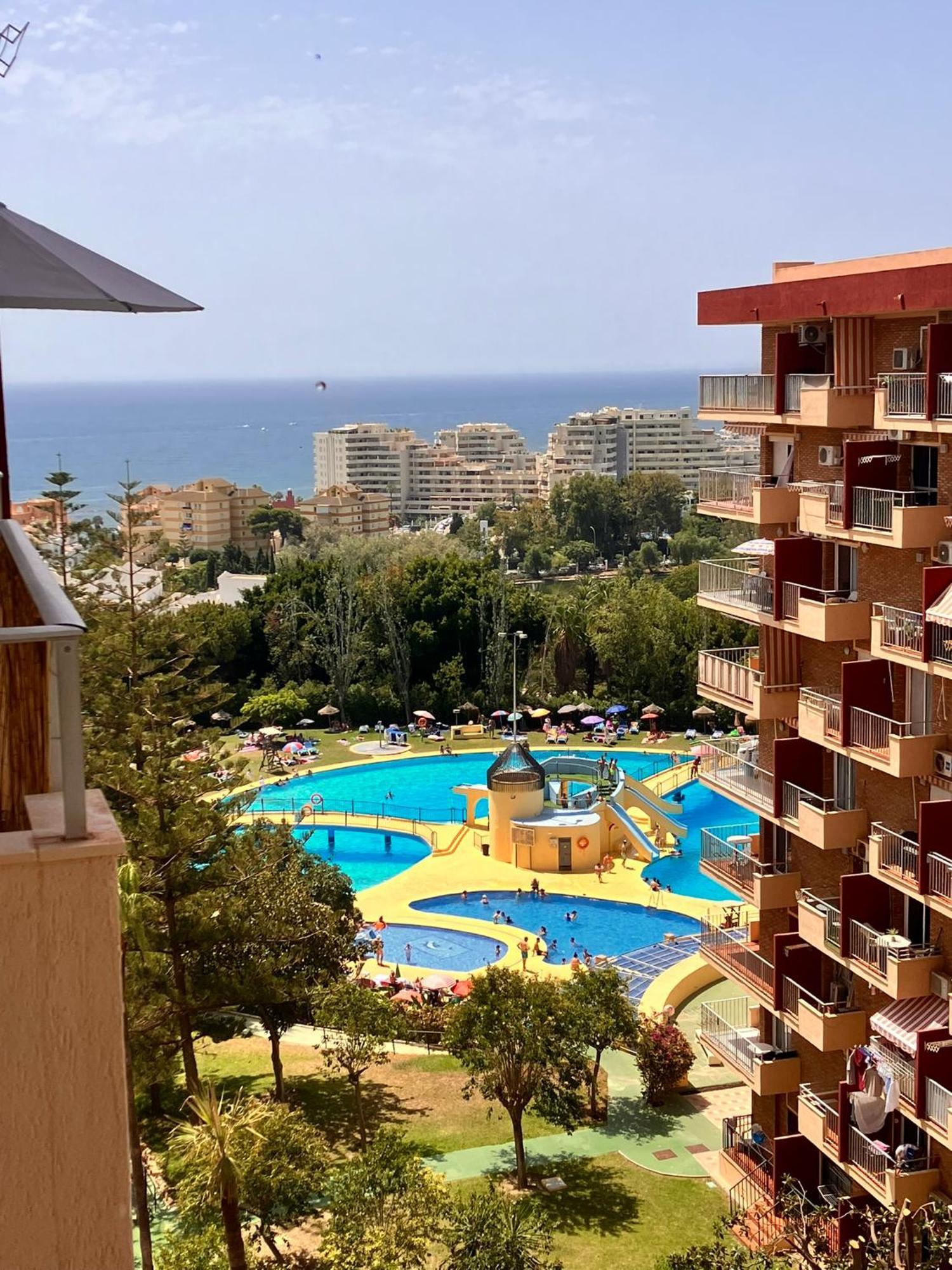 Bythewave Apartments Benalmádena Exterior photo